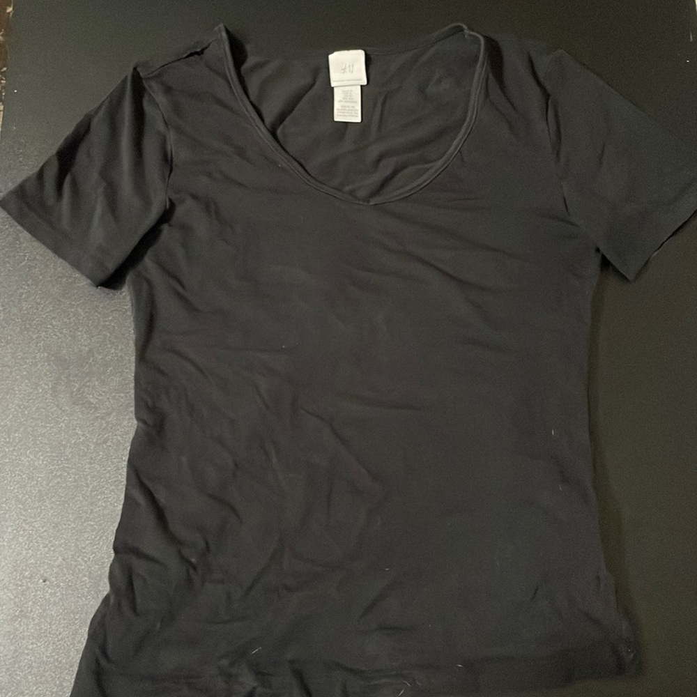 H&M, Womens Small, Black, Has a hole